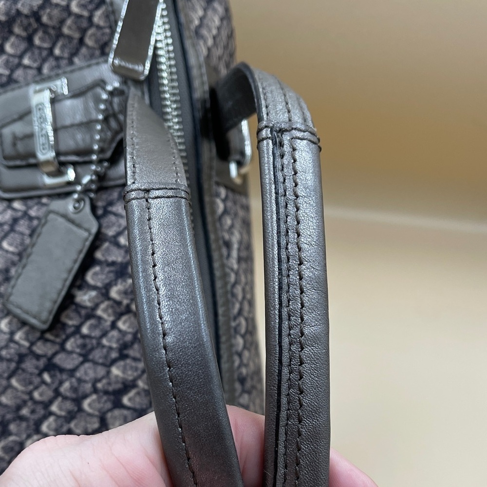 Coach Metallic Pewter Signature Satchel has G1393-F26037 Unique Coach Bag - Picture 6 of 9